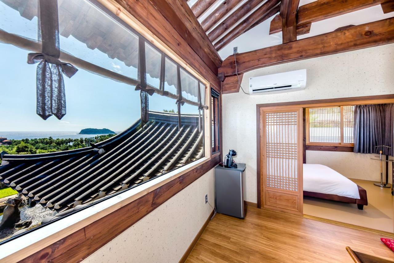 Hallagung Seogwipo Exterior foto
